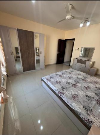 للايجار شقة مفروشة في الخوير موقع مميز