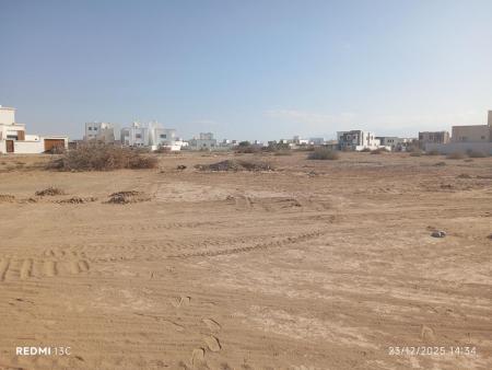 للبيع ارضين شبك سكانيات في بركاء الهرم الثالثة