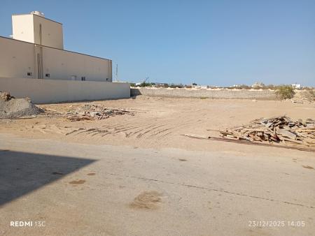 للبيع ارضين شبك سكانيات في بركة الهرم الخامسه شمال