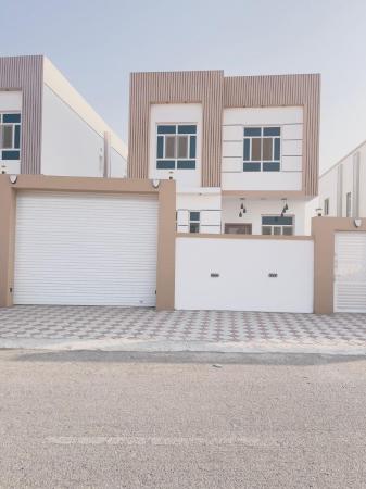 للبيع توين فيلا في بركاء الصومحان شمال