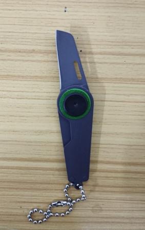 سكين قابله للطي