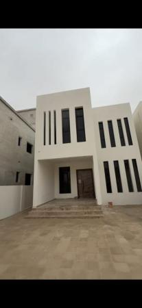 للبيع فيلا راقيه جديده في صلاله صحلنوت الشماليه مربع د