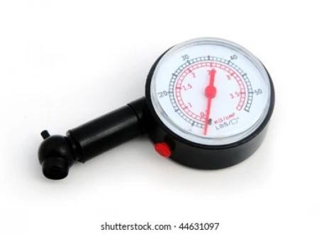 مقياس ضغط الاطارات مؤشر