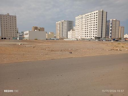 للبيع ارض سكني تجاري في معبيلة الحي التجاري 52