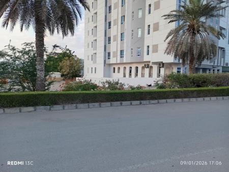 للبيع ارض سكني تجاري في الغبرة الجنوبية اول خط من شارع دوحة