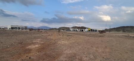 للبيع ارض سكني تجاري في مدينة 12