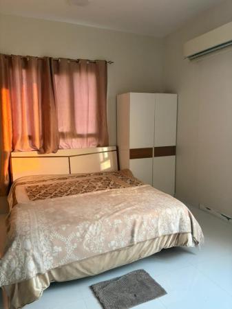 للايجار شقة ممتازة وواسعة في المعبيلة السابعة في حي السلام