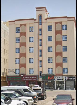 للبيع شثقه سكنيه في المعبيله الجنوبيه قريب دوار الصفاء