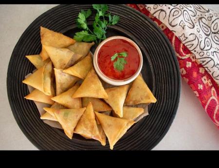 سمبوسه مفرزنه لرمضان