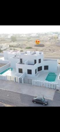 فيلا راقيه في بركاء للبيع