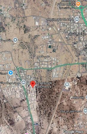 للبيع ارض سكنية تجارية ممتازة في بركاء حي عاصم كونر