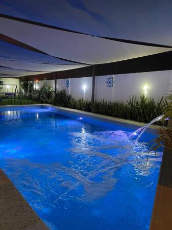 أمواج شاليه صحم