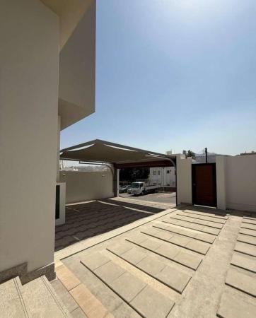 فيلا راقيه للبيع في مدينة السلطان قابوس