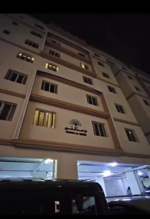 شقه راقيه للبيع في القرم