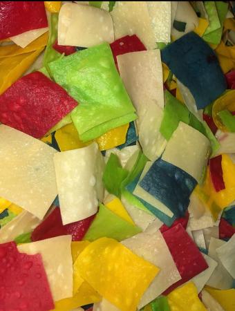 مقرمشات ملونه لذيذه وخفيفه