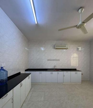 شقه للأيجار في الحيل الجنوبي راقيه جدا وهادء