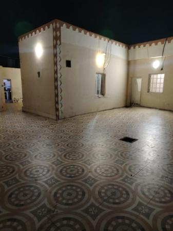 للبيع منزل وبموقع ممتاز في بركاء حي السلام خلف اللولو