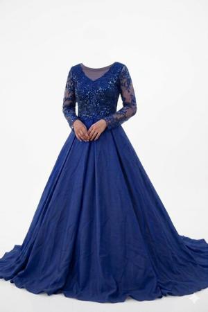 إعلان بيع فساتين