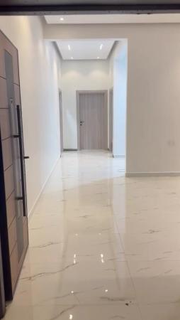 للبيع فيلا راقية في بركاء في السوادي بمساحة ارض 600 م