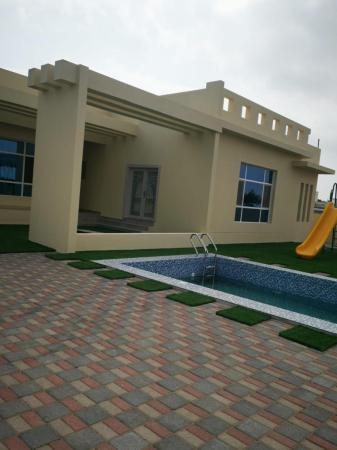 فيلا فخمة للبيع بشكل عاجل