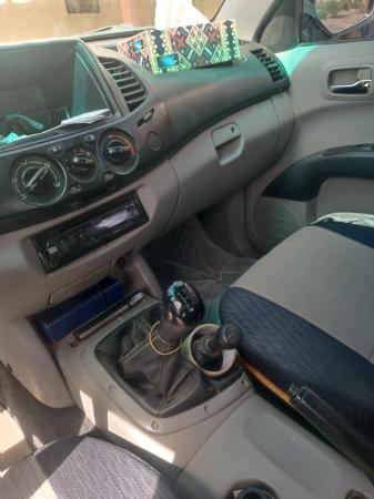 ميتسوبيشي بيك اب للبيع جير عادي