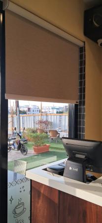 ستائر رول عازلة للشمس والحرارة Roller Blinds for Sun Hea