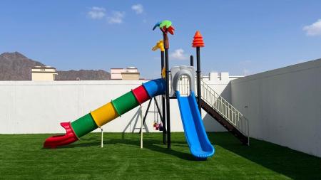 اللعبة المتكاملة المميزة HL240224G