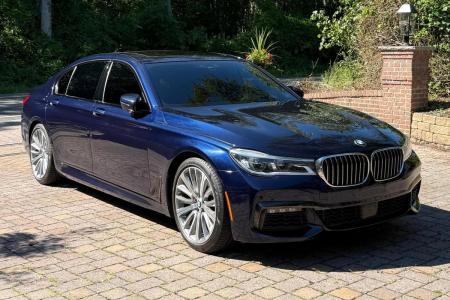 2018 BMW 750i xDrive Twin-Turbo V8, AWD, 28,780 in Options,