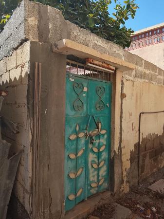 فرصه للبيع بيت قديم بولاية السيب ب22 ألف بس