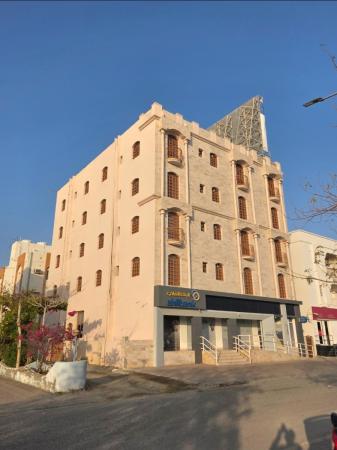 للبيع مبنى سكني تجارية في ابراء العلاية
