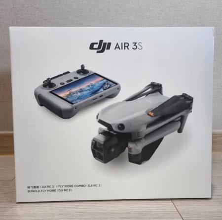 طائرة درون DJI Air 3S جديدة ومغلفة مزودة بكاميرا وجهاز تحكم