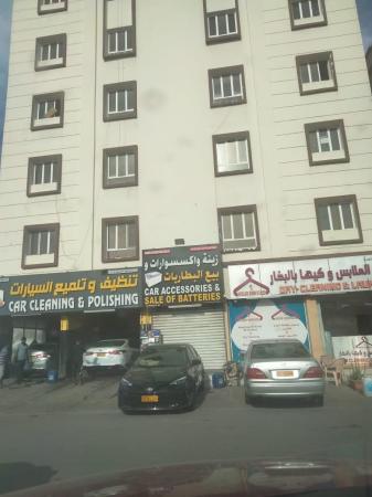 شقة للايجار في الخوض السادسة