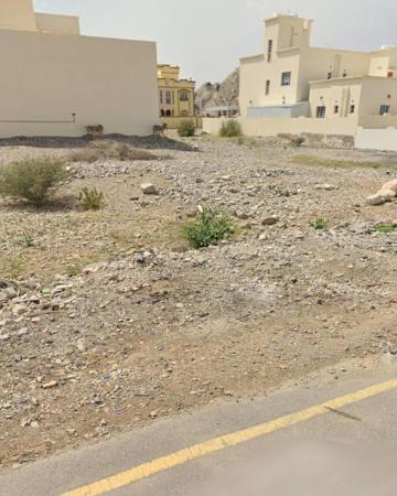 للبيع ارض سكينة في العامرات العلاية وسطية