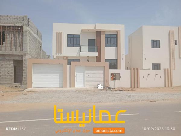 للبيع توين فيلا راقية في بركاء الرميس الشمال