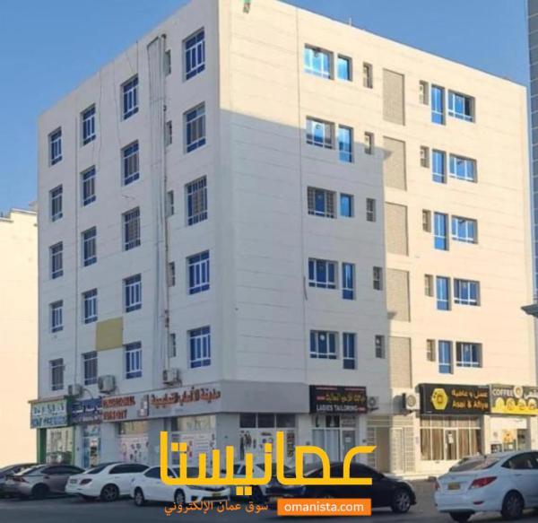 للبيع شقة في الخوض السادسة