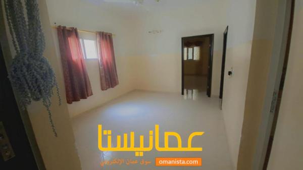شقة بالعامرات للايجار