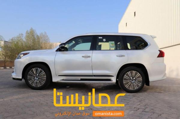 لكزس LX 570 موديل 2021 للبيع