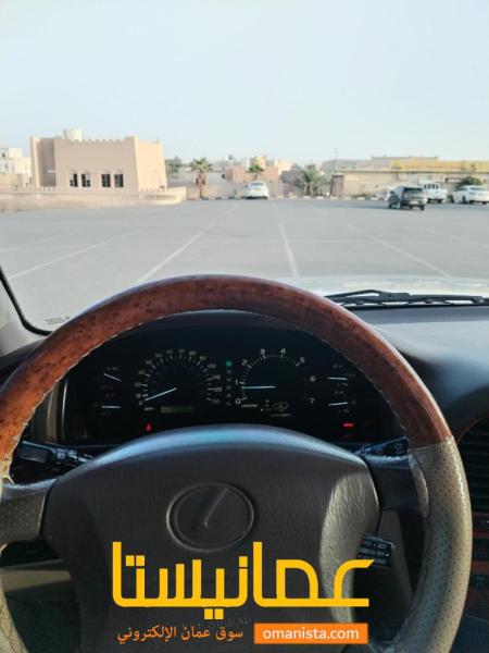 لكزس للبيع